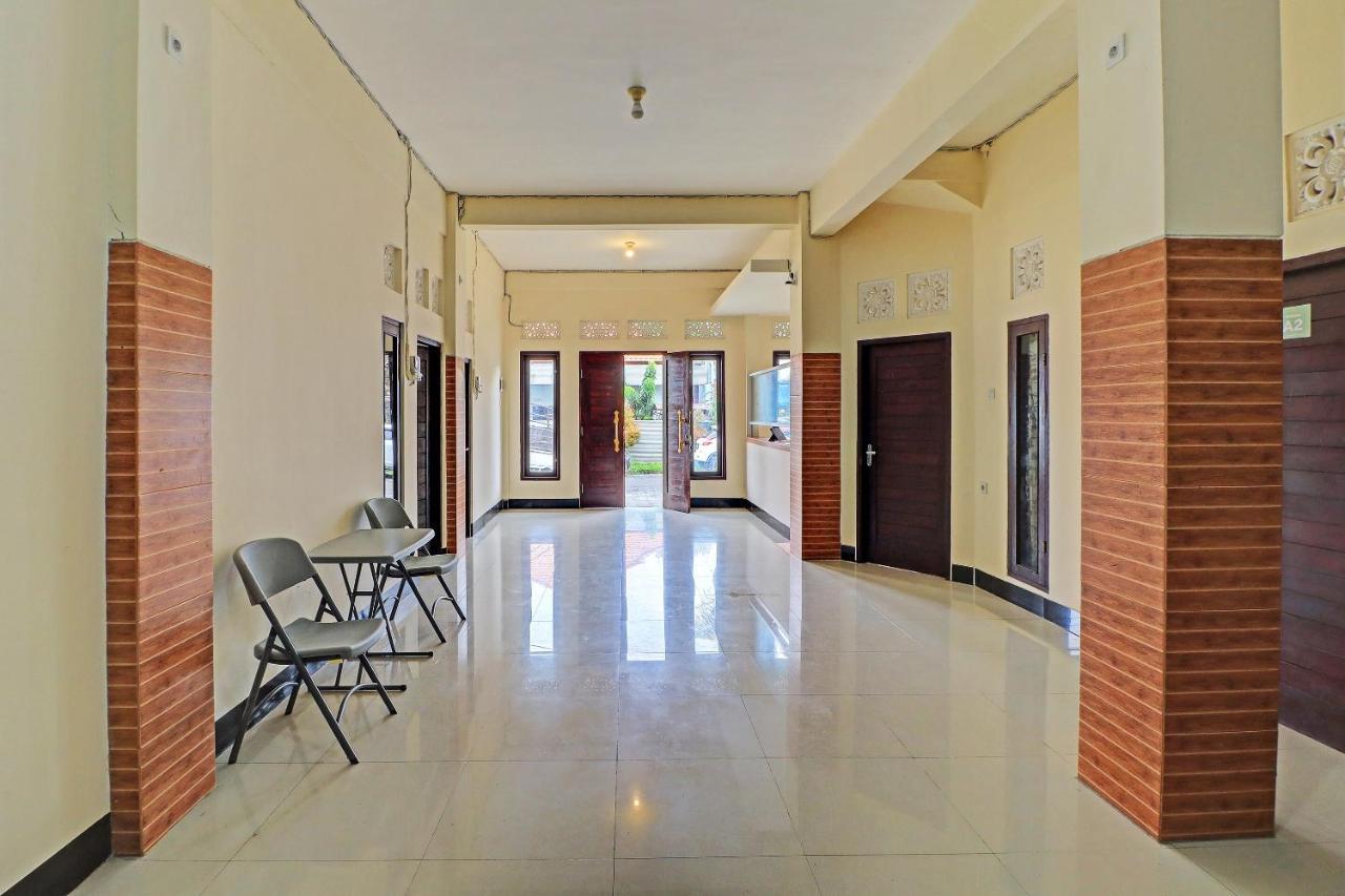 Oyo 91864 Holistic Stay Jimbaran Kültér fotó