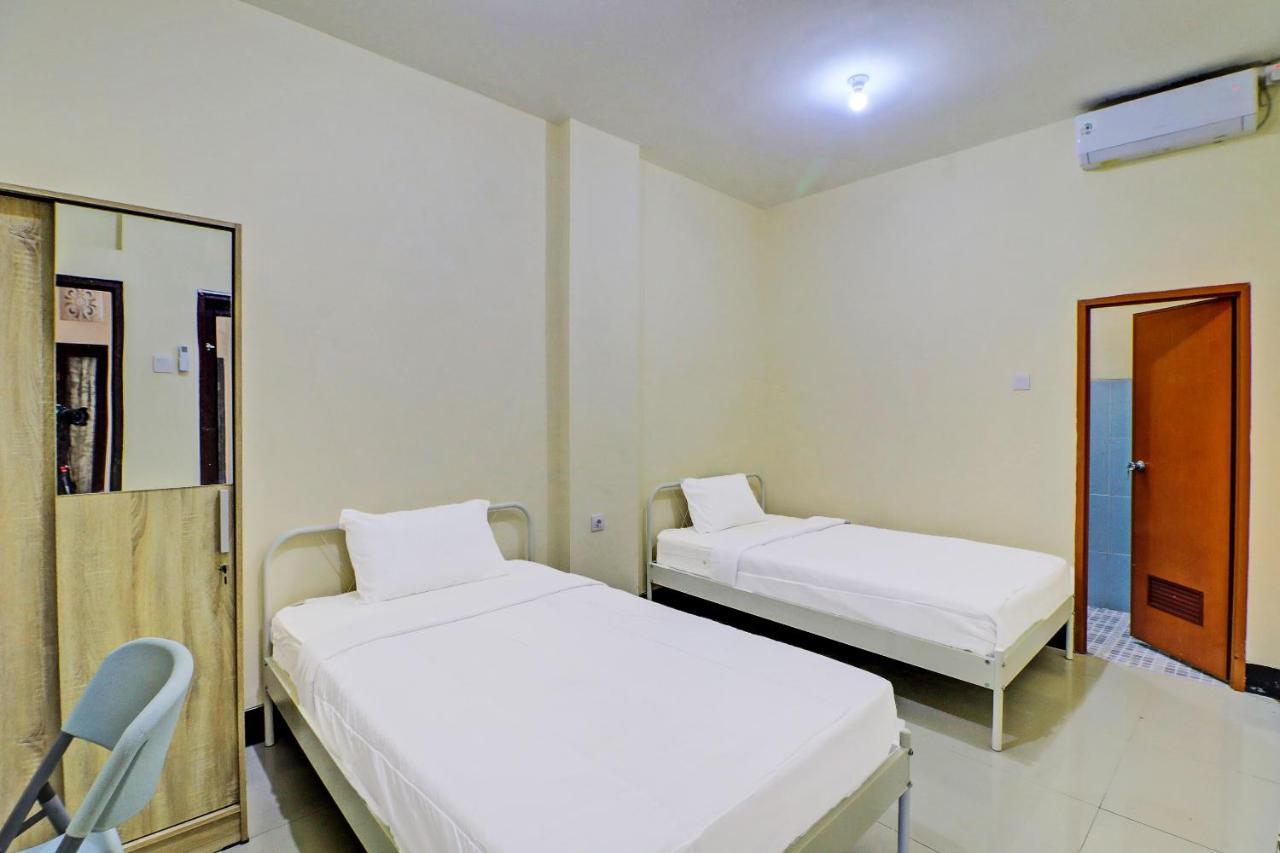Oyo 91864 Holistic Stay Jimbaran Kültér fotó